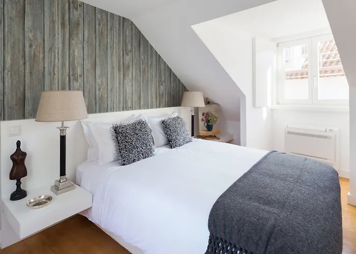 Bed and Breakfast Dear Lisbon - Charming House